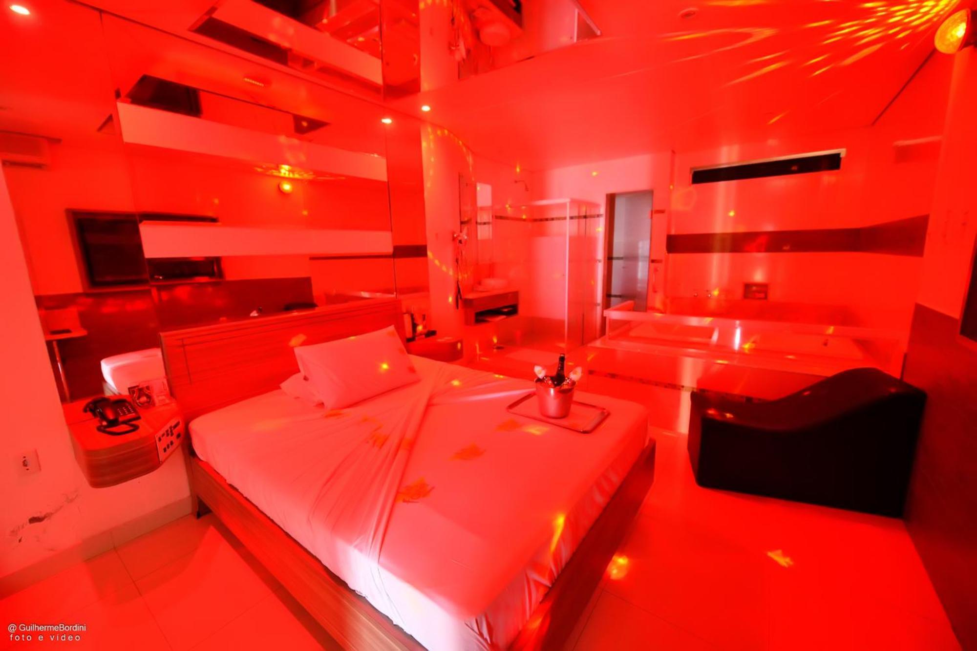 Motel La Folia Ribeirão Preto Kültér fotó
