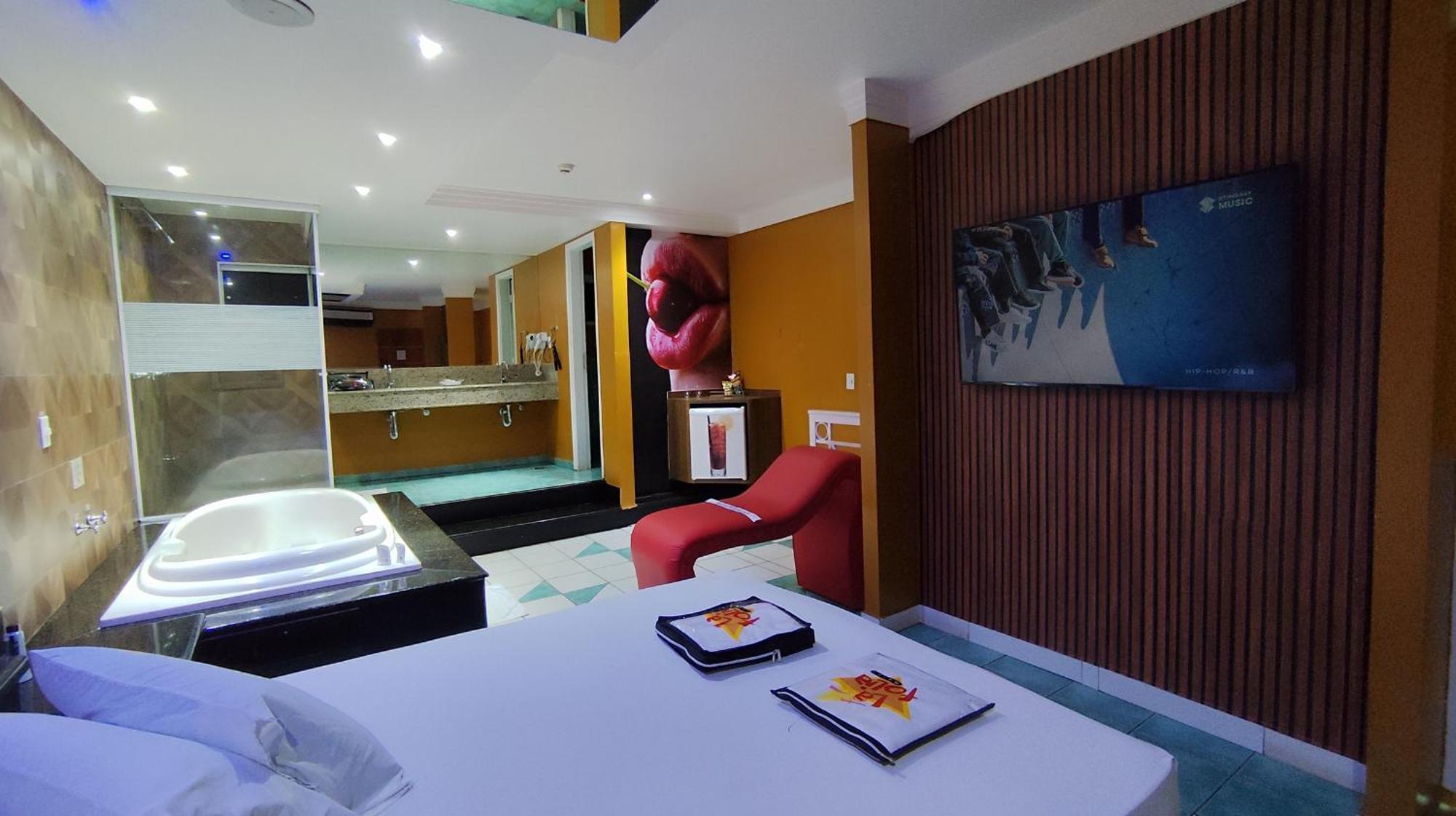 Motel La Folia Ribeirão Preto Kültér fotó
